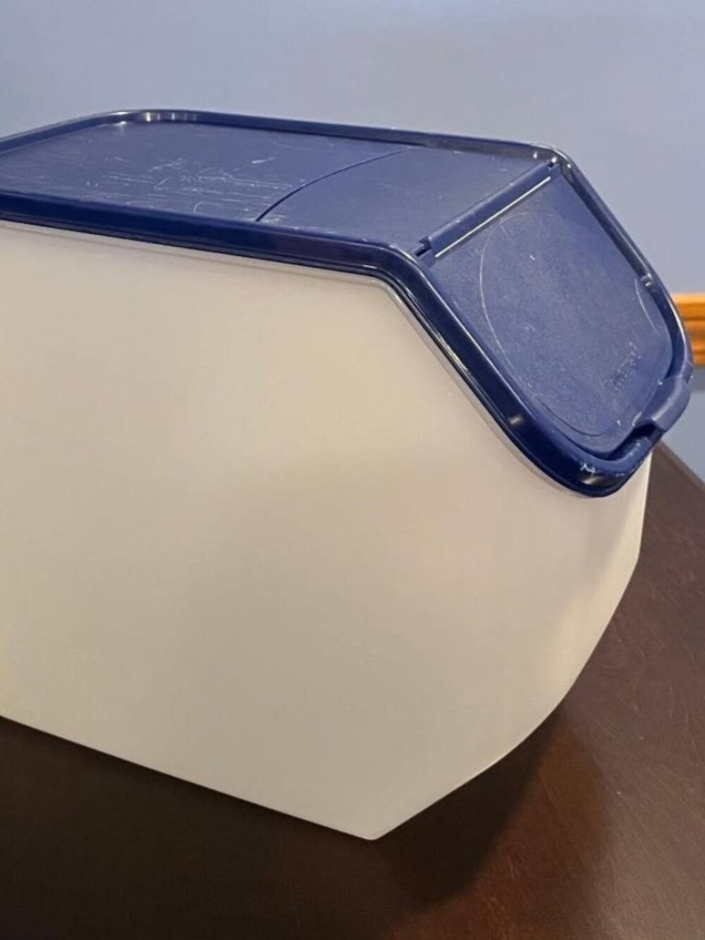 Vintage Tupperware 5.5L Modular Mates Stackable Storage Bin with Flip-Top Lid